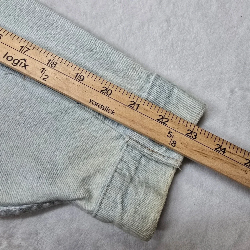 Vintage Levi's Denim Trucker Jacket Mens XL Distressed Light‎ Wash Jean Made USA - Picture 13 of 14